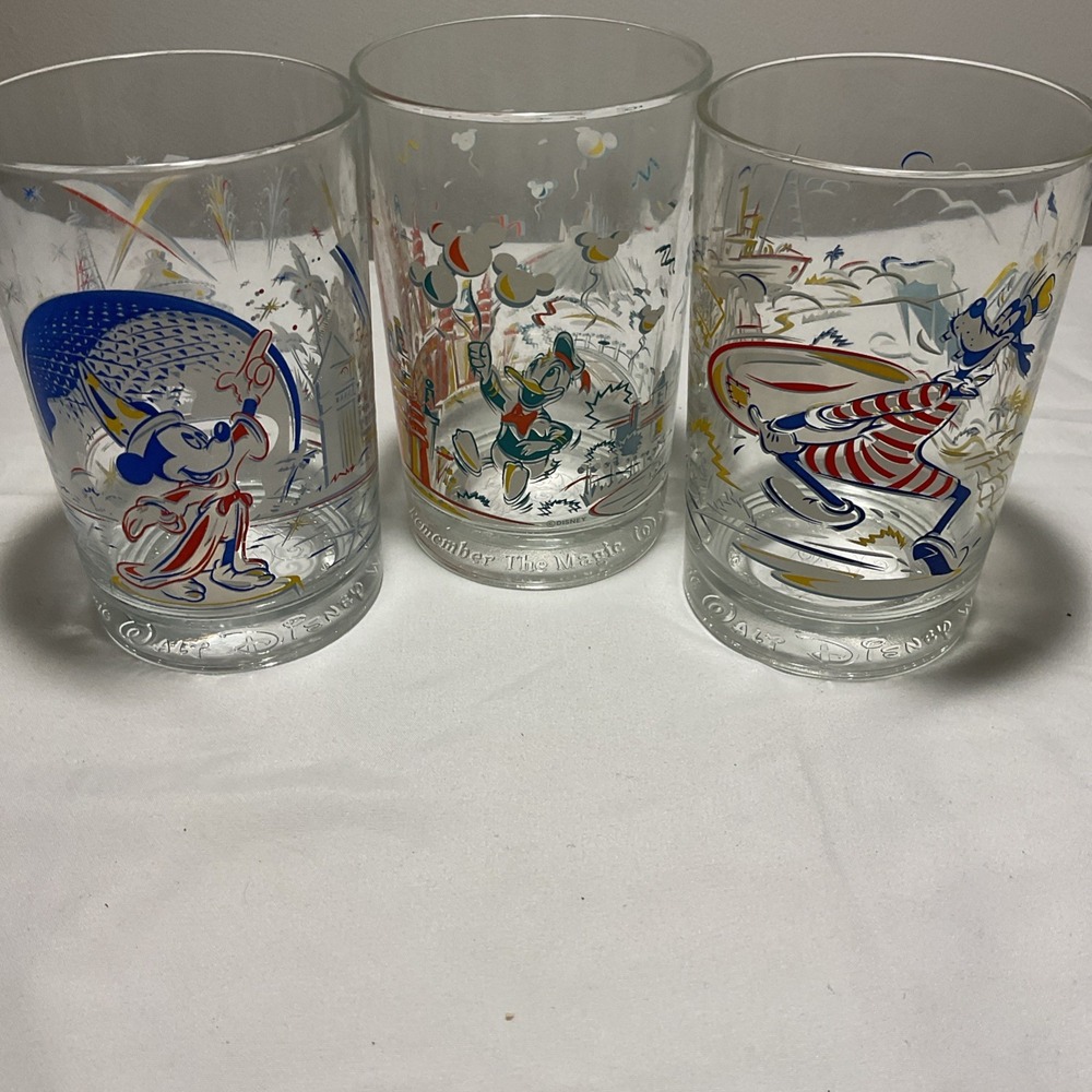 Disney Glasses Collector 25th Anniversary McDonald's Mickey, Donald & Pluto Set3